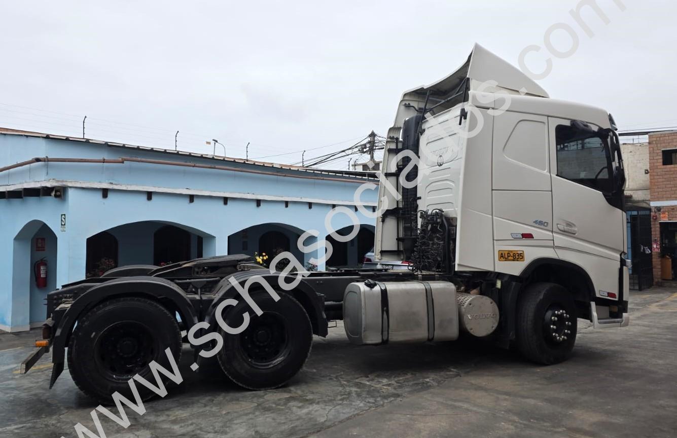 PHOTO-2025-12-12-08-10-12