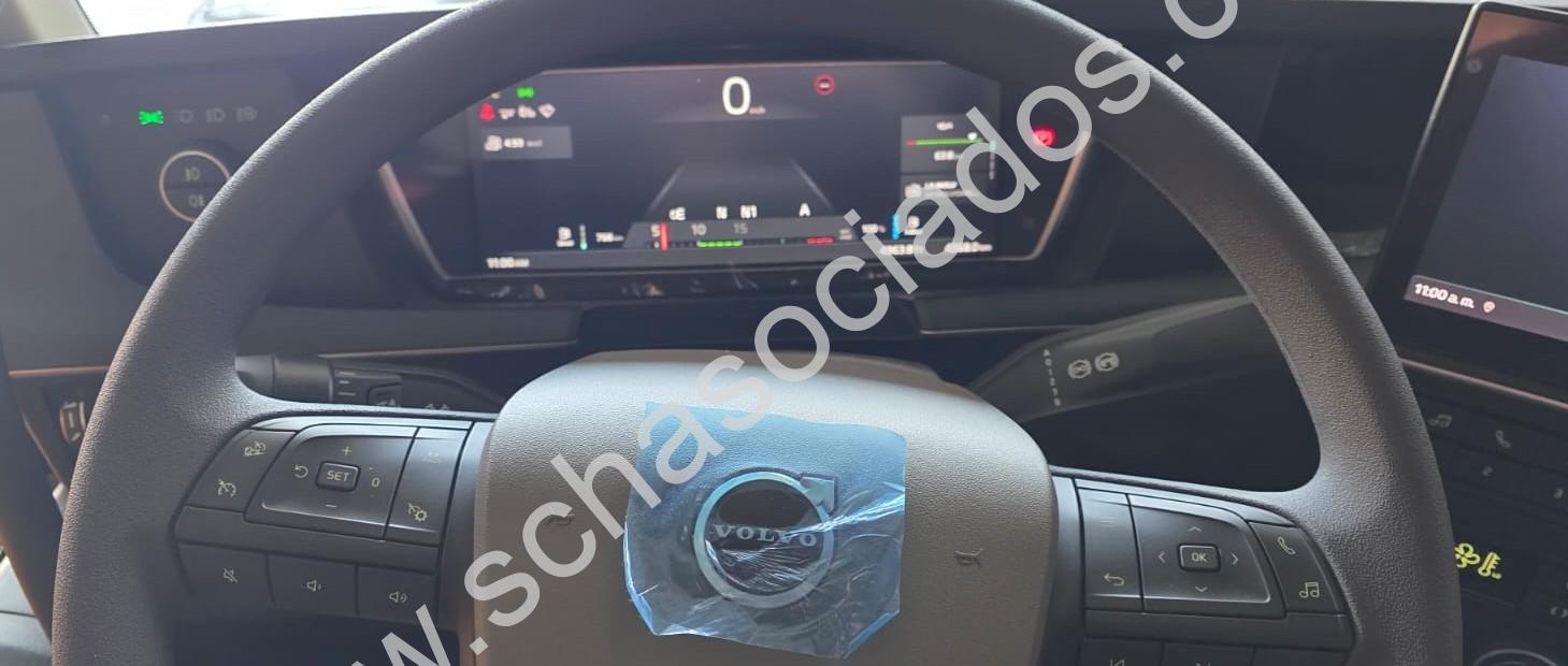 REMOLCADOR VOLVO FH540 GLOBETROTTER ISHIFT SR 2027 - Imagen 2