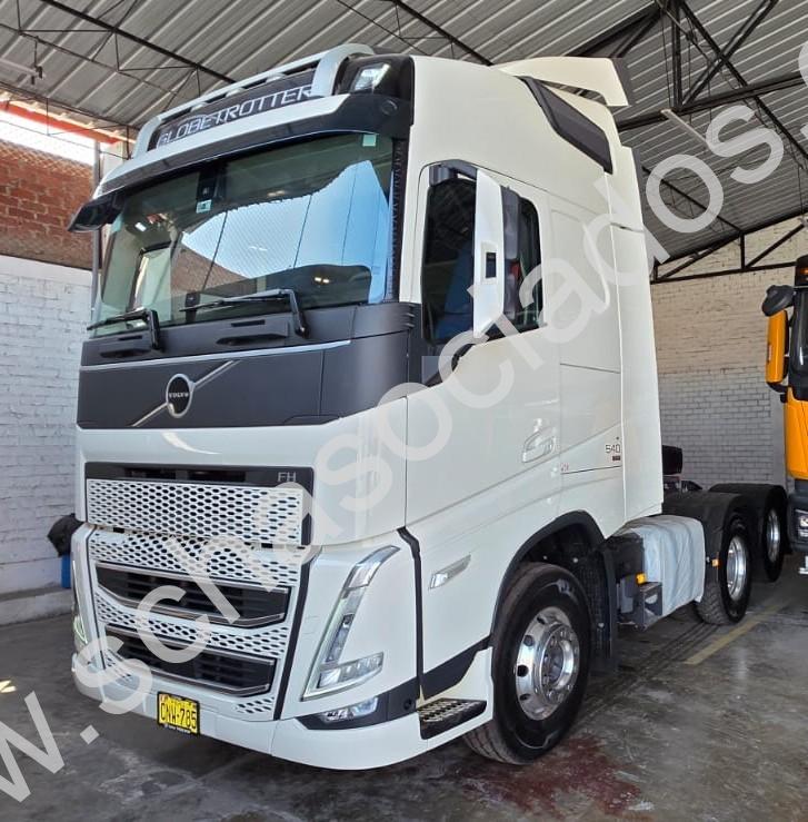 REMOLCADOR VOLVO FH540 GLOBETROTTER ISHIFT SR 2027