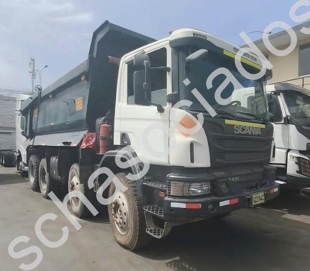 VOLQUETE SCANIA P460 8x4 2015